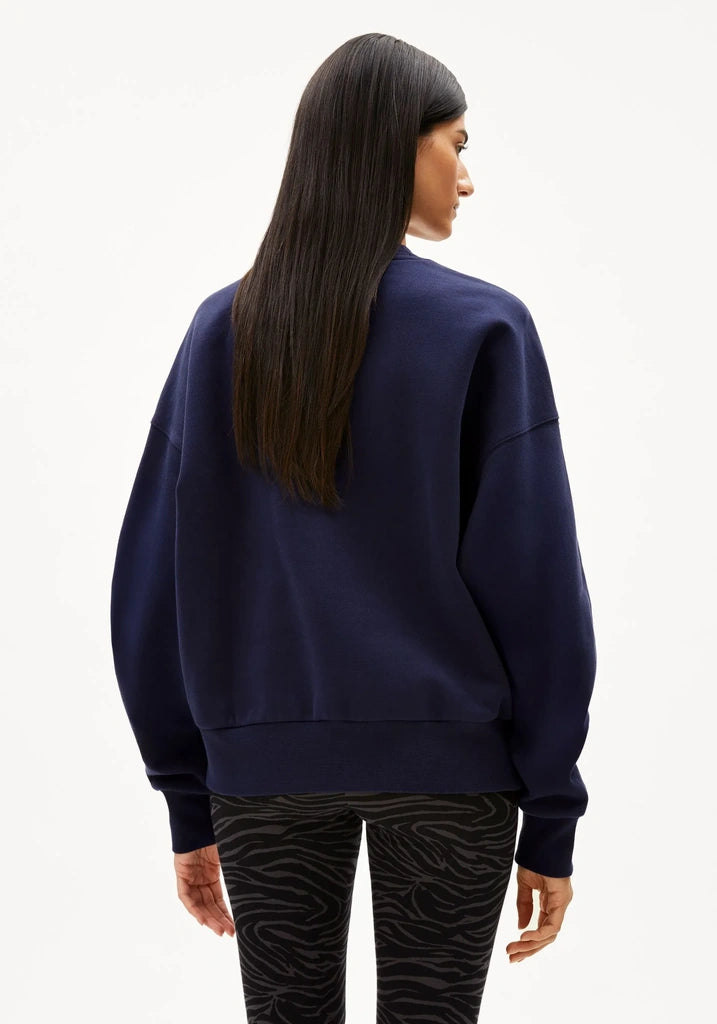 Iconic Å Alizaa Sweatshirt in Tinted Navy- ARMEDANGELS Canada