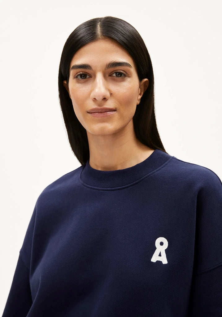 Iconic Å Alizaa Sweatshirt in Tinted Navy- ARMEDANGELS Canada