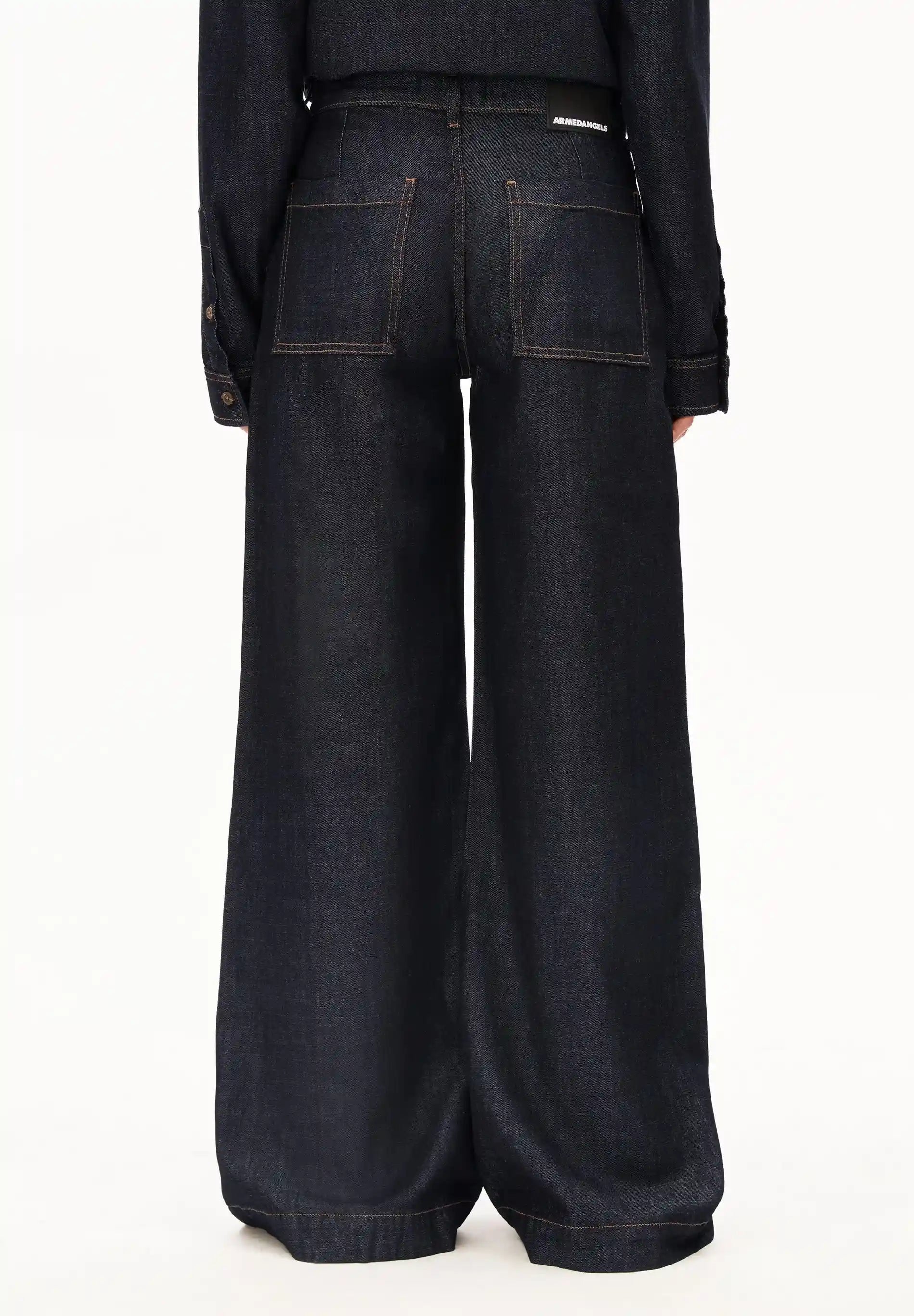 ARMEDANGELS Canada - ASTRAEAAS Tailored Pant in Rinse back view on model