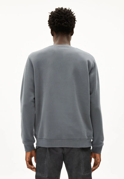 ARMEDANGELS Canada  Men's Unisex Gray Sweatshirt with Classic Crew Neck Design