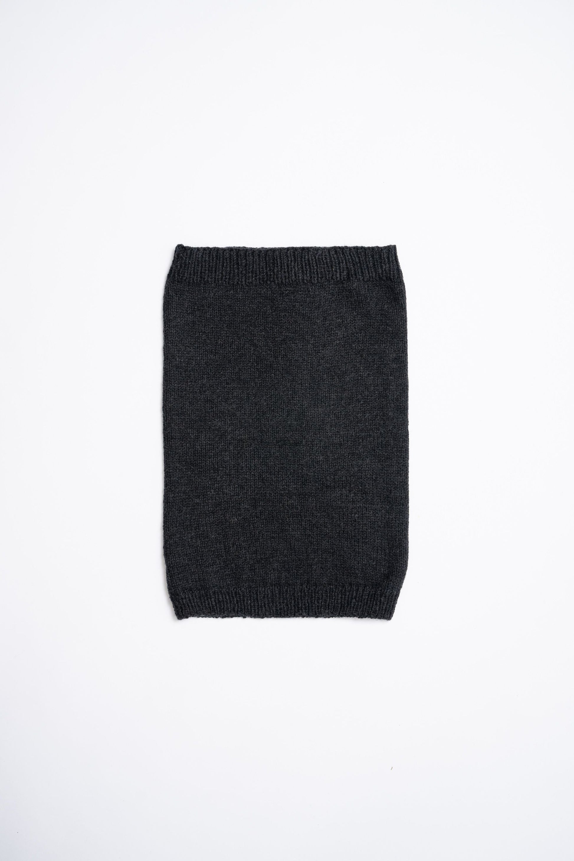 Dinadi soft charcoal neckwarmer made from warm, cozy merino wool for cold weather protection in Kelowna