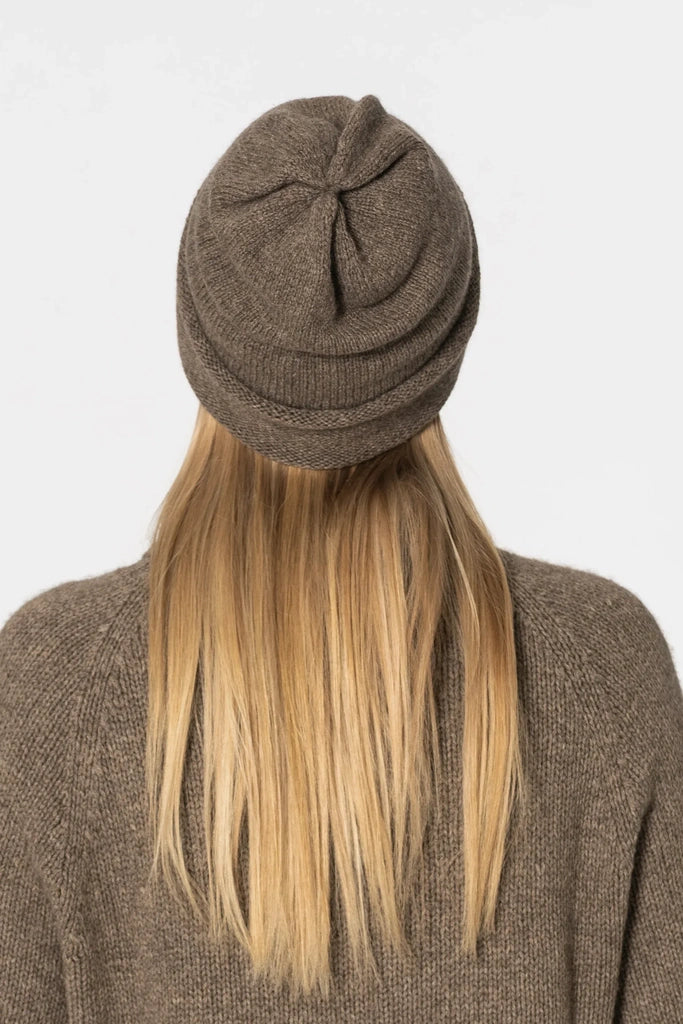 Yak Handknit Cable Hat - Dinadi