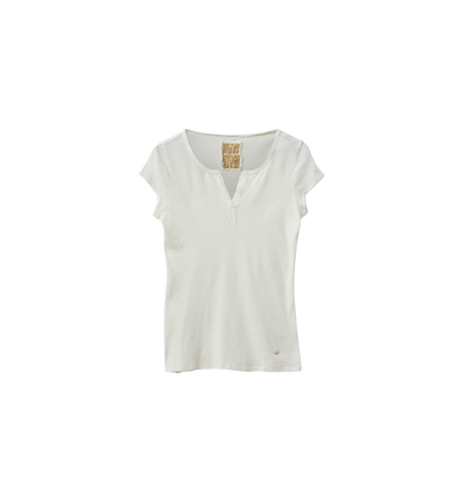 MOS MOSH Canada white short sleeve t-shirt in cotton linen blend with notched V neck and slim casual fit in Kelowna