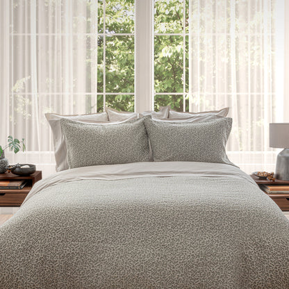 St. Genève Athena Duvet Cover